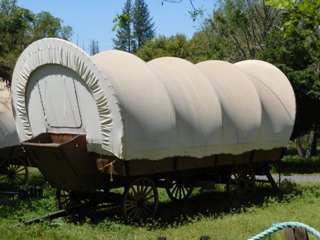 [Picture of Covered Wagon lodging]